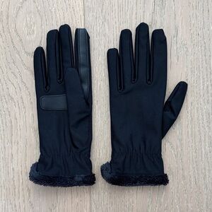 Isotoner Women’s Black Faux Fur Trim Gloves